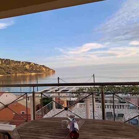 Semesterbostad Corfu Stavroula - San George Agios Georgios Pagon